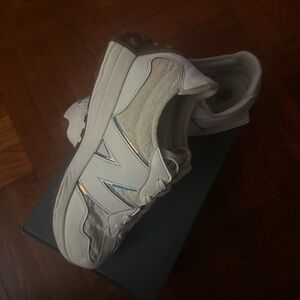 New Balance White and Gray Sneakers